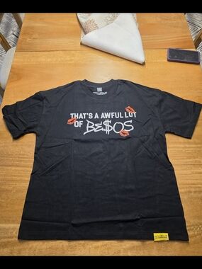 Men's Black Graphic Tee with Red Lipprint Accents